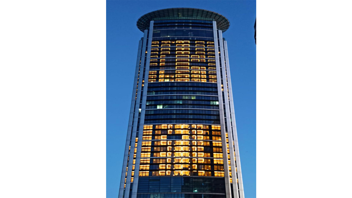 A Multi-Purpose Development With a Privileged Lifestyle