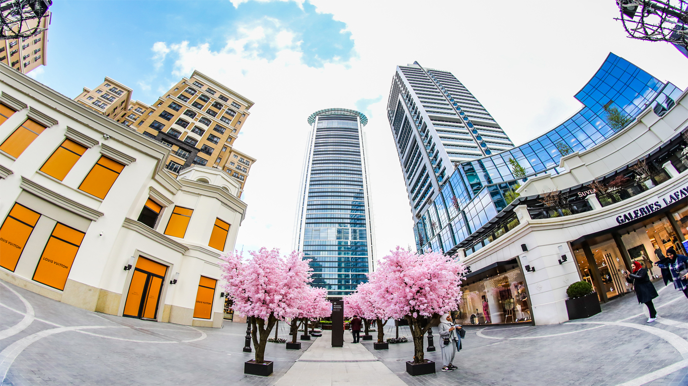 A Multi-Purpose Development With a Privileged Lifestyle